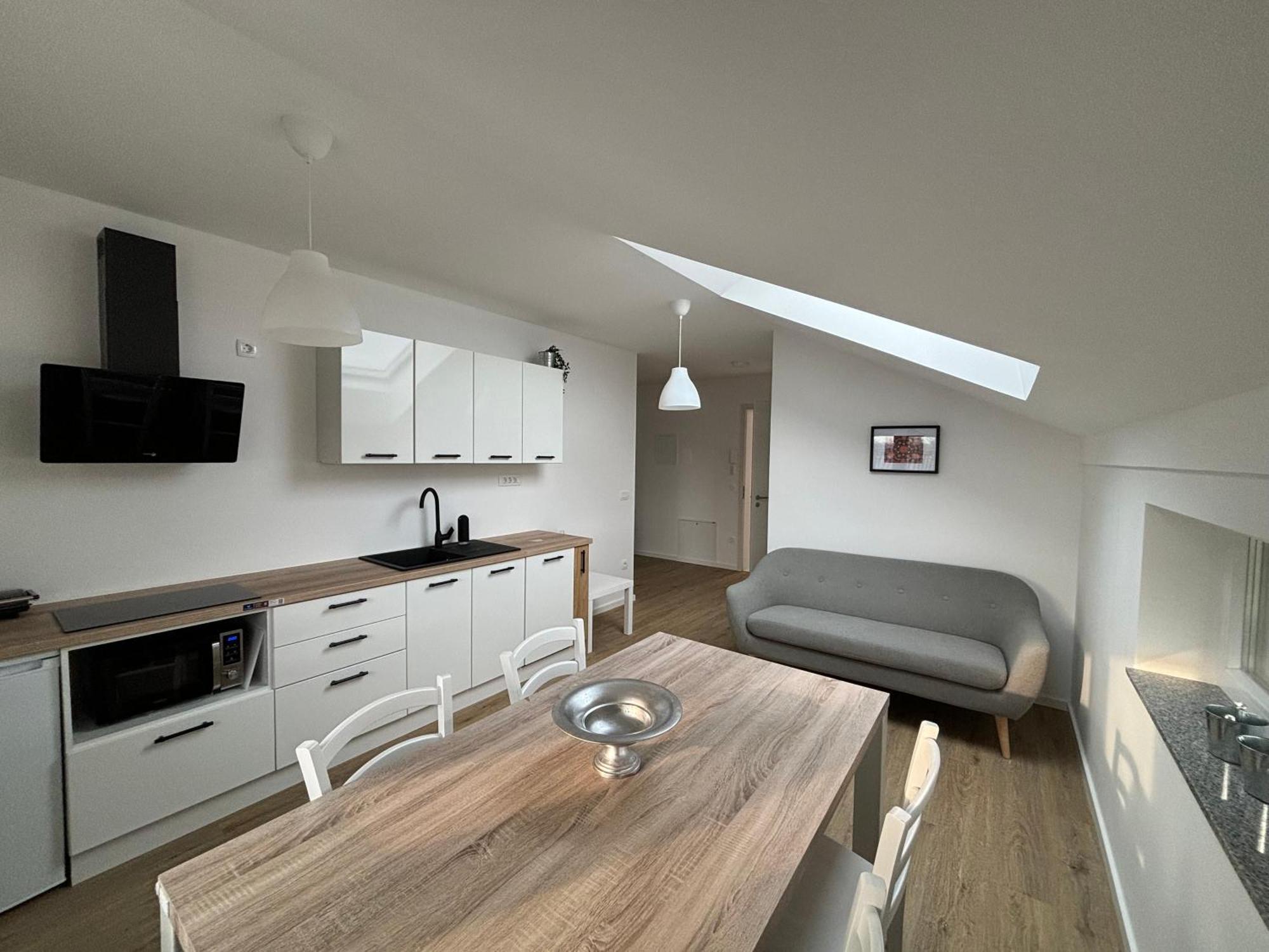 Apartmaji Cepon *