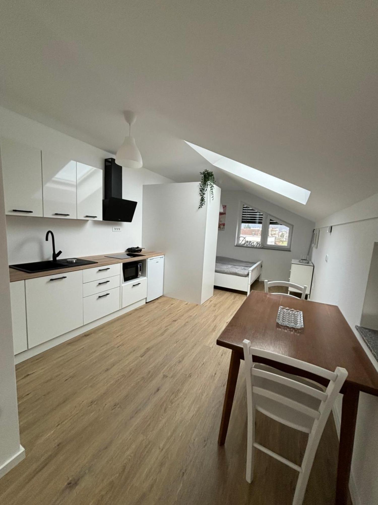 Apartmaji Cepon *