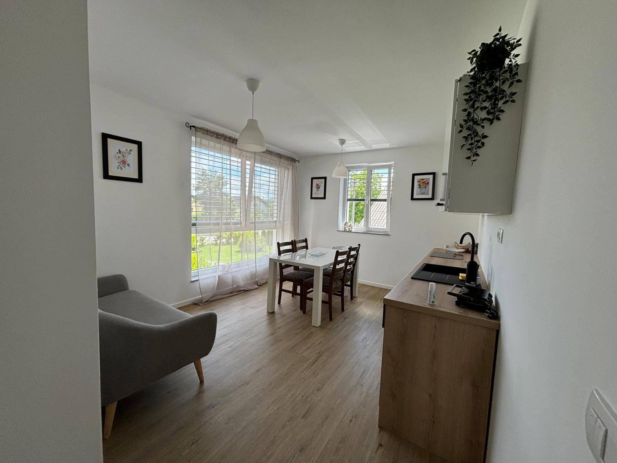 Apartmaji Cepon *